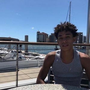 Meet your Posher, Andres